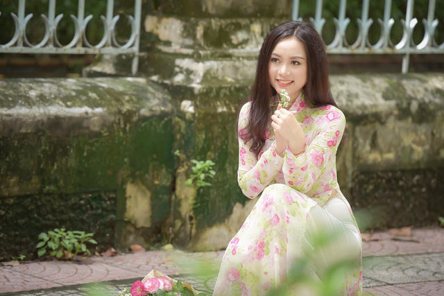 &Aacute; kh&ocirc;i Đại học Nội vụ xinh đẹp mang hương sắc thu v&agrave;o S&agrave;i th&agrave;nh