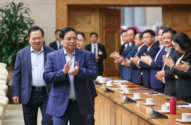 Thủ tướng: Không say sưa, thỏa mãn, chủ quan với những thành tựu, kết quả đã đạt được