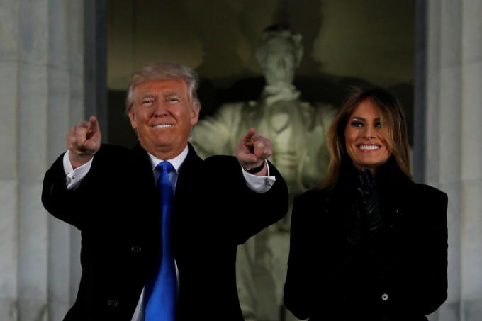 Tổng thống đắc cử Donald Trump và phu nhân Melania Trump. (Ảnh: Reuters)