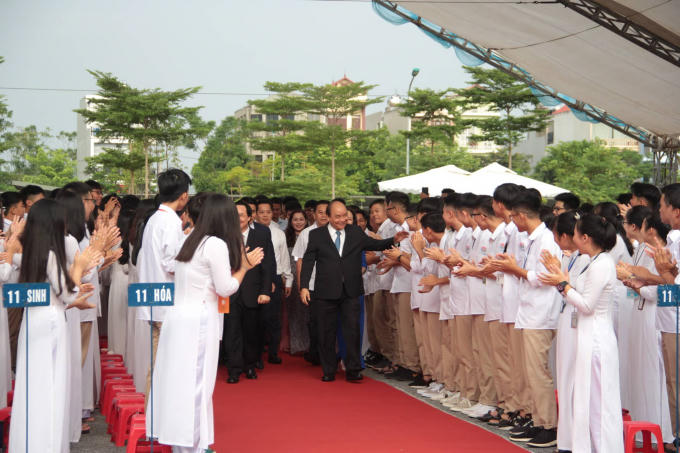 thu-tuong-nguyen-xuan-phuc-1567644997247
