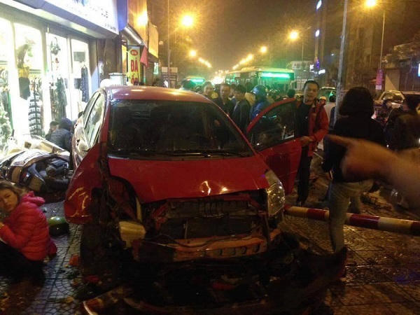 Chiếc xe gây tai nạn.