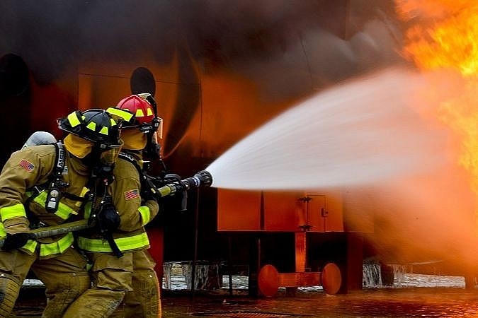 “Gõ từng nhà” để phòng, chống cháy nổ. (Ảnh minh họa)