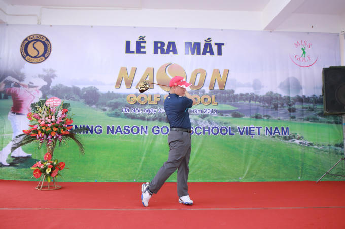 Đến với Nason Golf School, chúng ta sẽ được gặp những giảng viên kinh nghiệm, nhiệt tình.