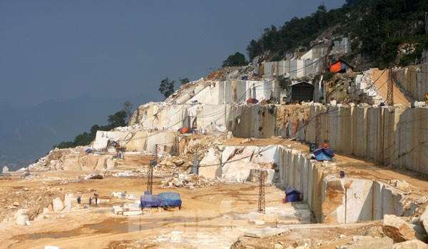 Mỏ đá R.K nơi xảy ra vụ việc. Ảnh Tiền Phong