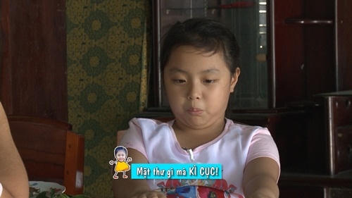 Không hài lòng về mật thư.