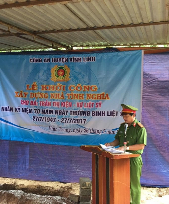 Đại tá Lê Phương Nam – Trưởng Công an huyện Vĩnh Linh phát biểu tại buổi Lễ.