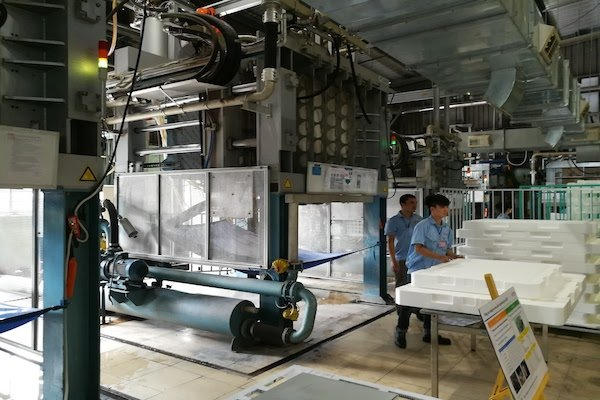 Sẽ có thay đổi cách tính lương tối thiểu cho người lao động - Ảnh: TD