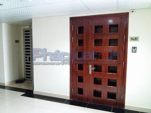Căn hộ 1420 và 1421 tầng 14 được thông thành 1 căn 1421.