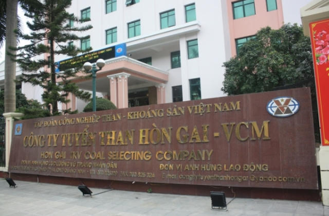 Bắt giữ 4 cán bộ Công ty tuyển than Hòn Gai - TKV