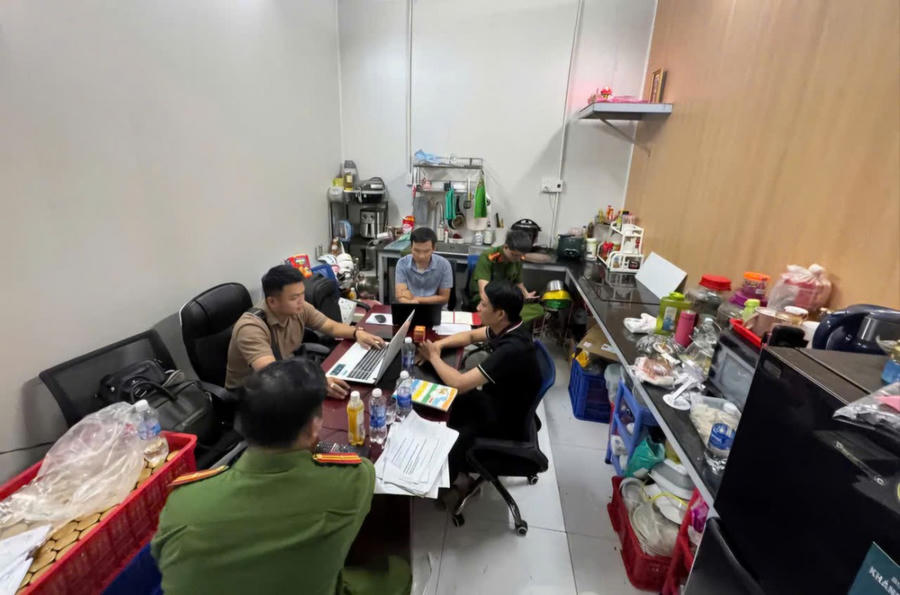 Công an Đà Nẵng đã triệt phá đường dây sản xuất yến giả với thủ đoạn tinh vi.