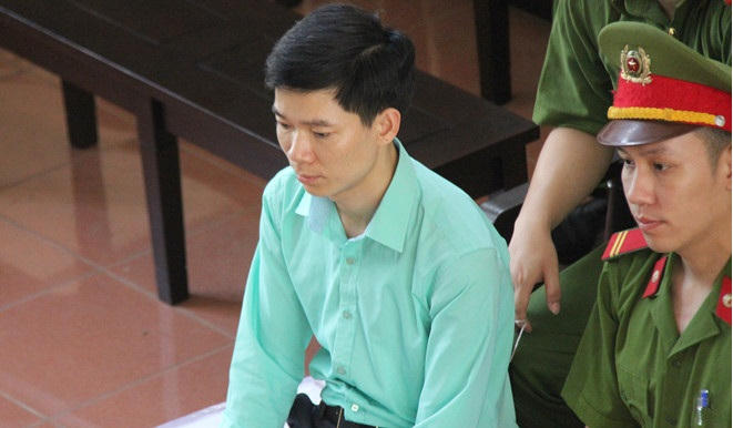 Bác sĩ Hoàng Công Lương.