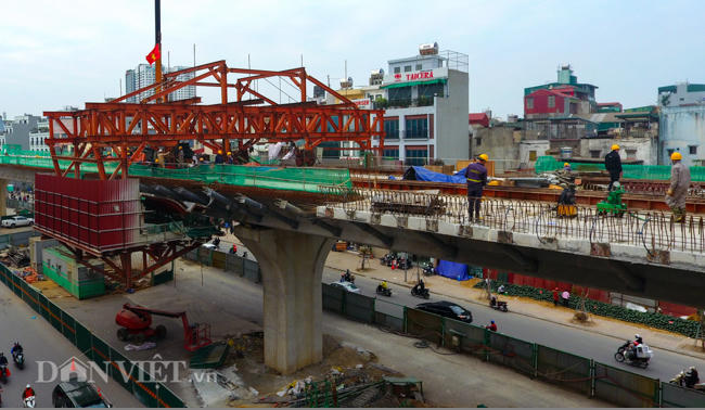 toan canh tuyen duong 9.400 ty o ha noi sau gan 2 nam thi cong hinh anh 6