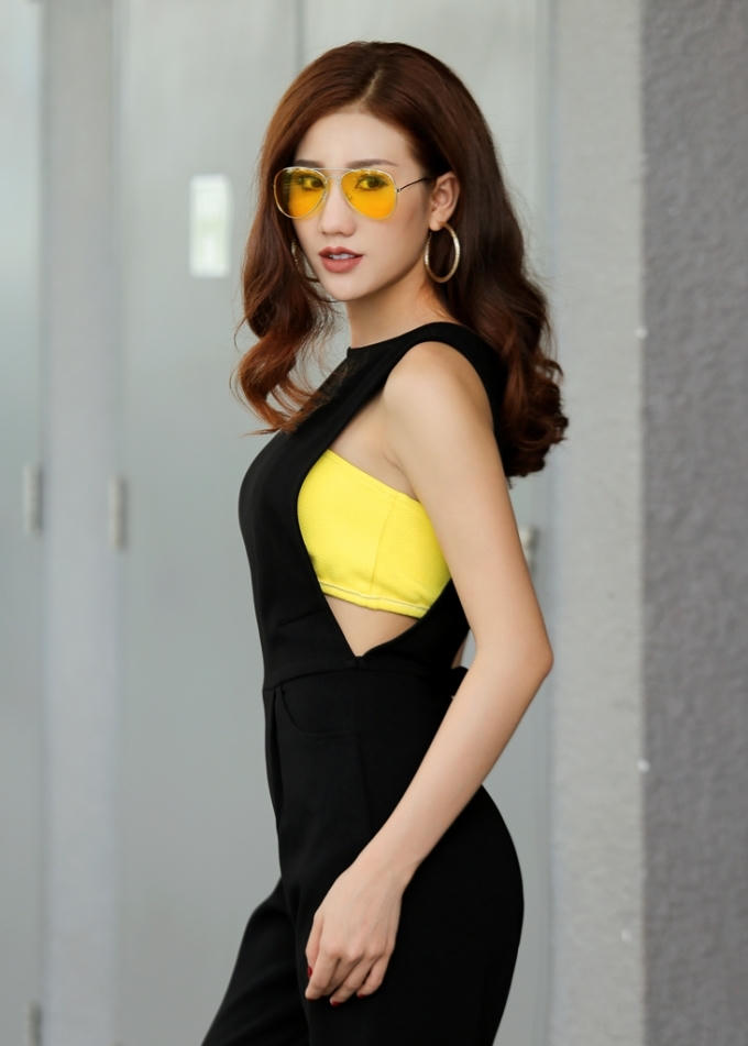 Học lỏm thời trang dạo phố rẻ, đẹp mà chất như Á hậu Bảo Như