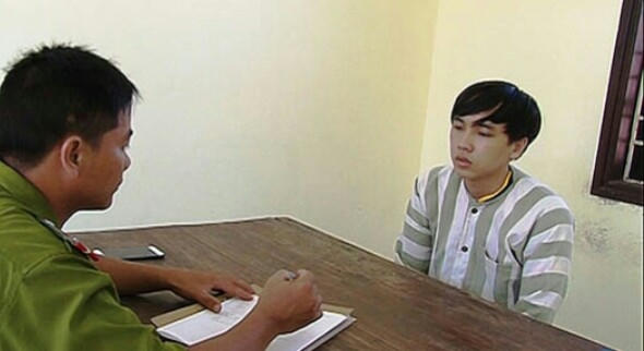 Lê Văn Mỹ tại cơ quan công an