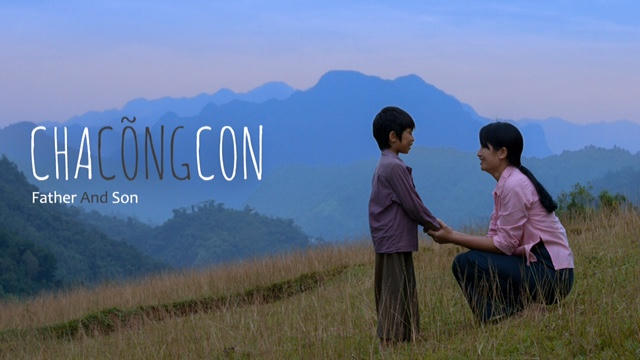 Đạo diễn Lương Đình Dũng chia sẻ, tất cả những cảnh mưa trong phim đều là mưa thật.