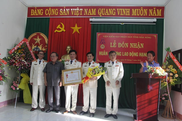 Anh366.