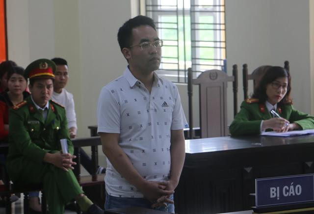 Đối tượng Nguyễn Lê Giang tại tòa.