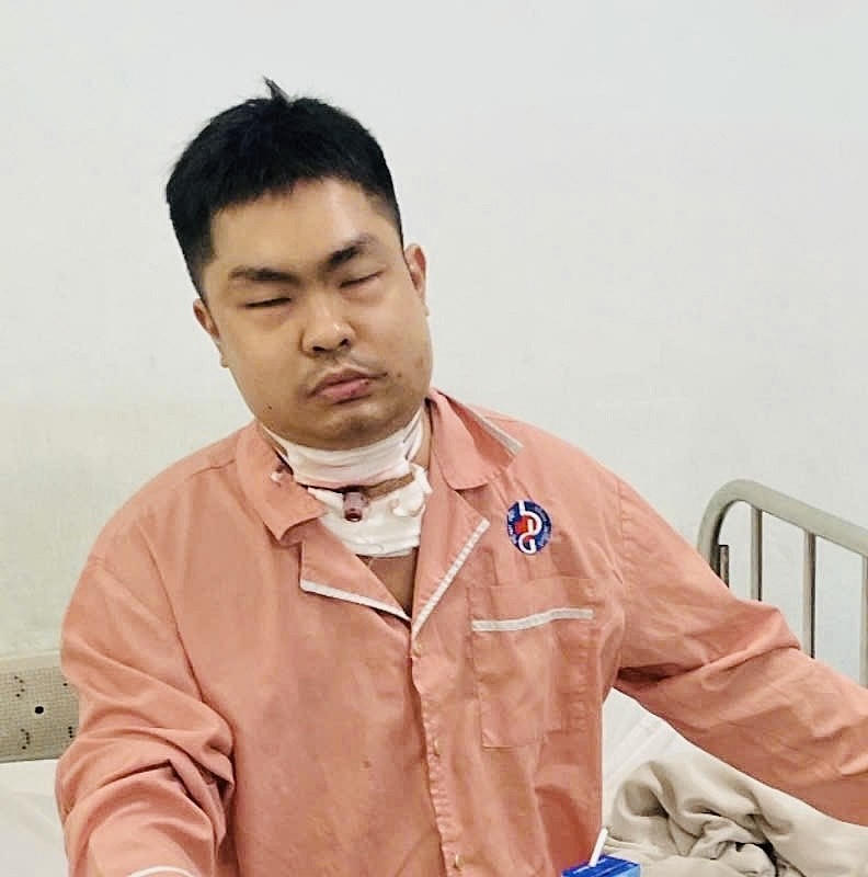 Nghi can Lương Quí Lộc tại bệnh viện - ảnh Công an Bình Dương.