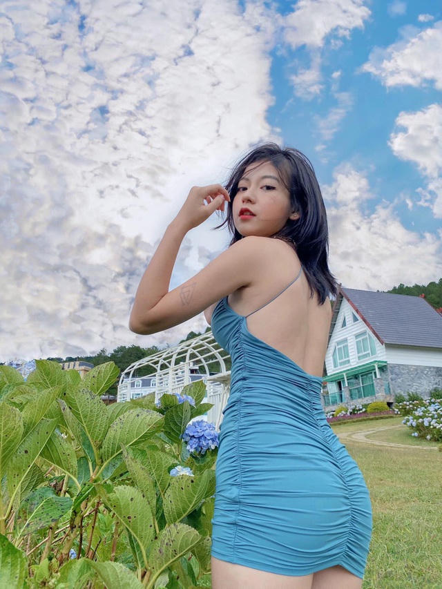 Thu Trang sở hữu gương mặt khả ái, vóc dáng cuốn hút đã nhanh chóng nhận được sự quan tâm từ phía cộng đồng mạng.