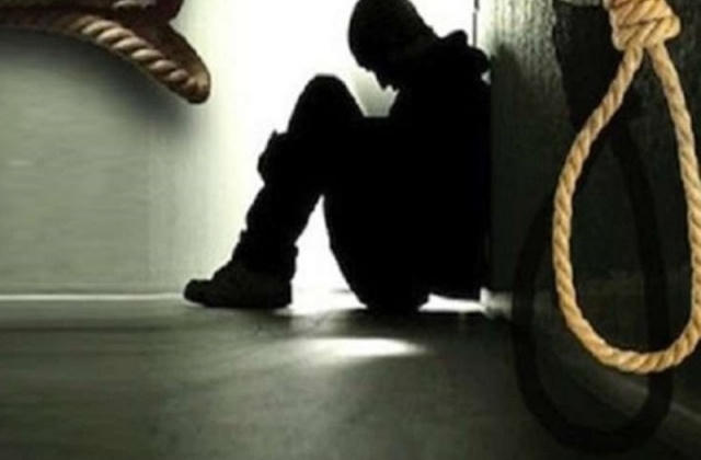 Bố sát hại con gái 3 tháng tuổi rồi treo cổ tự vẫn