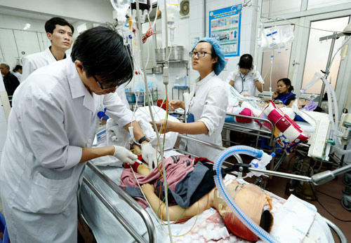 Nhiều ca tai nạn giao thông do bia rượu đã bị chấn thương sọ não nặng, nguy cơ tử vong cao  (ảnh chụp tại Bệnh viện Việt Đức).