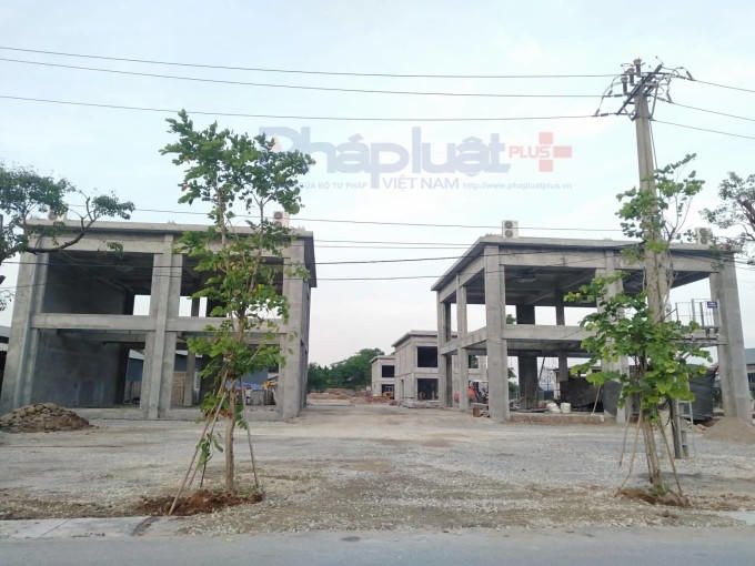 Một dự án tại Khu Công nghiệp Bát Tràng. (Ảnh: N. Trường)