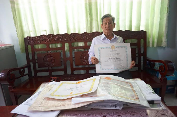 Ông Nguyễn Văn Chính, bị cáo trong vụ án “tham ô tài sản xã hội chủ nghĩa” năm 1978, kêu oan.