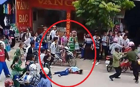 Vụ xô xát giữa các thanh niên không phải do chuyện bắt vợ