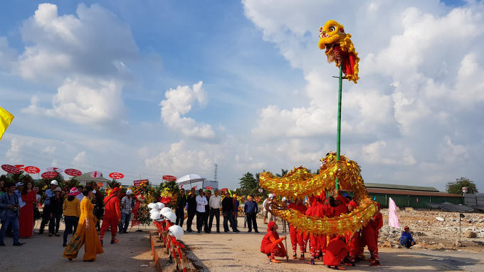 Một trong những nghi thức Lễ động thổ.