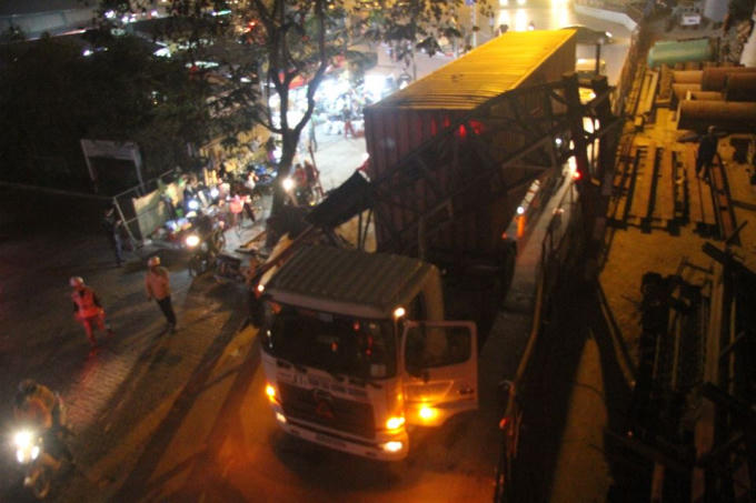 Vụ việc xảy ra trên đuờng Xuân Thủy (Cầu Giấy, Hà Nội) vào tối ngày 9/1.