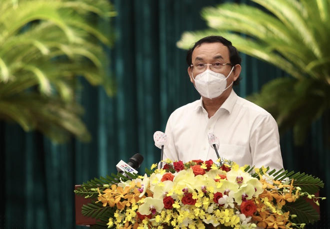 Bí thư Thành ủy TPHCM Nguyễn Văn Nên gửi lời cảm ơn đến lực lượng chi viện thành phố (Ảnh: Hải Long).