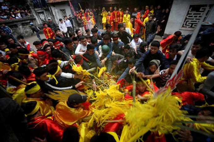 UBND TP Hà Nội đang nỗ lực tạo hình ảnh lễ hội đẹp. Ảnh: Internet