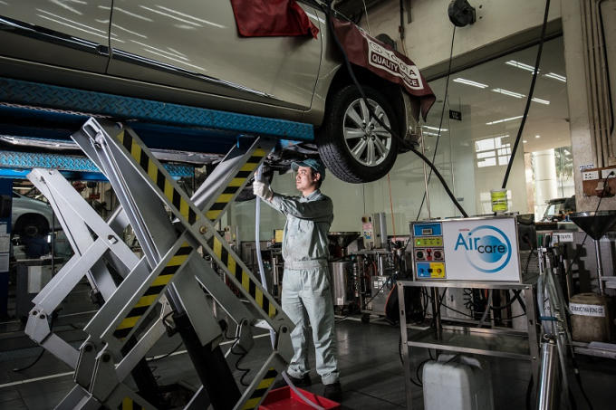 Dịch vụ vệ sinh giàn lạnh Toyota Aircare
