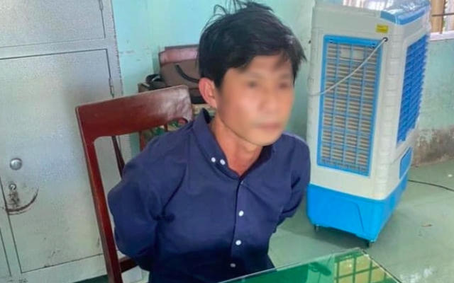 Níu kéo người yêu bất thành, gã đàn ông cắt đứt gân tay cháu bé 4 tuổi