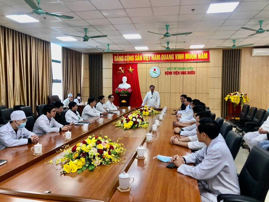 Bệnh viện Ung bướu Thanh Hóa thực hiện thành công kỹ thuật cắt gan