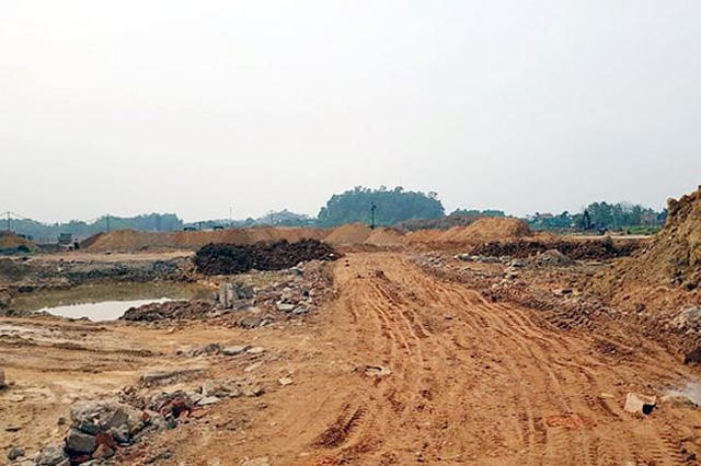 Nhiều hạng mục hạ tầng của dự án đô thị nghìn tỷ trên đất của nhà máy thép vẫn ngổn ngang.