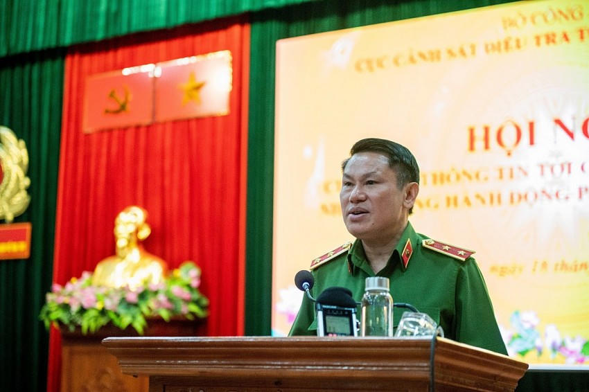 Trung tướng Nguyễn Văn Viện, Cục trưởng Cục Cảnh sát điều tra tội phạm về ma tuý phát biểu tại hội nghị.