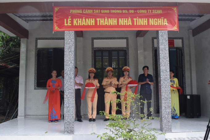 Phòng PC67 phối hợp tổ chức khánh thành nhà tỉnh nghĩa.