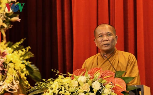 Đại đức Thích Đạo Hiển, đại diện Giáo hội Phật giáo Quảng Ninh khẳng định việc gọi vong, giải oán từ nhiều kiếp trước... là không đúng chính pháp của đạo Phật.