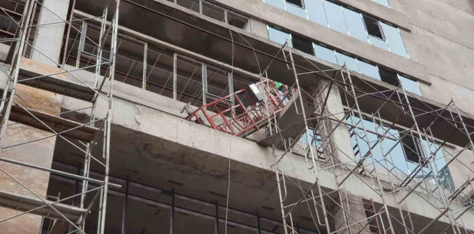 Hệ thống sàn làm việc chuyên dụng trên cao - Gondola.