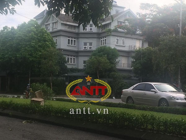 Căn biệt thự nơi ông Lục Minh Kim đang sống cùng con trai là ông Lục Minh Hoàn