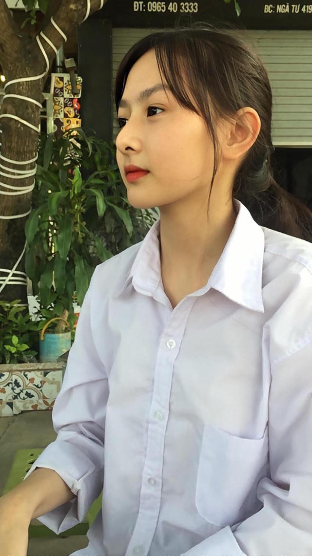 Hà Anh cho rằng, khi bất ngờ nổi tiếng thì phải học cách chấp nhận những ý kiến trái chiều. Từ đó hoàn thiện bản thân mình.