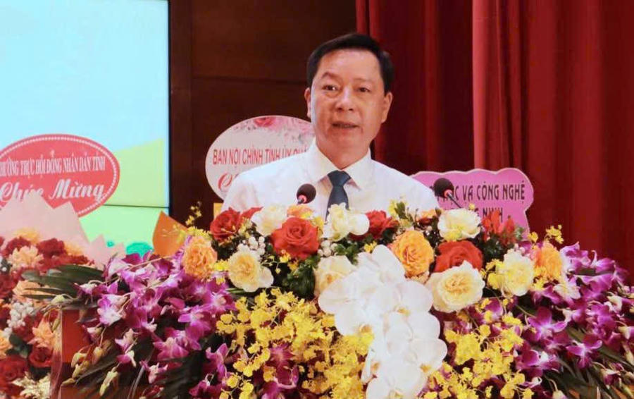 Ông Lê Văn Ánh, Phó Chủ tịch UBND tỉnh Quảng Ninh phát biểu tại buổi lễ.