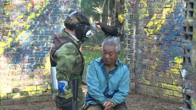 Giải cứu con tin thành công.