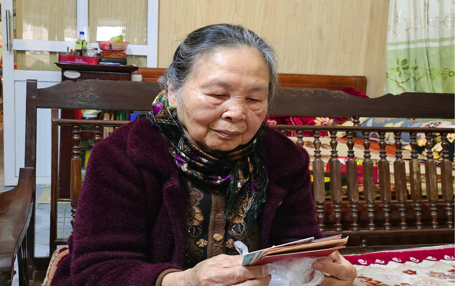 Cụ bà Nguyễn Thị Dịu (trú khu II, phường Hải Tân, Tp Hải Dương).