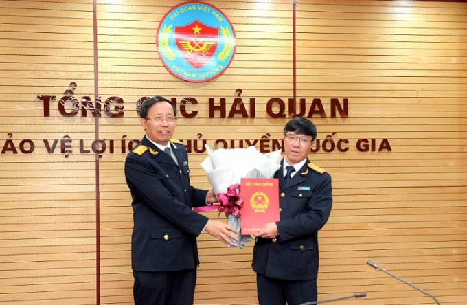 Hai quan_copy