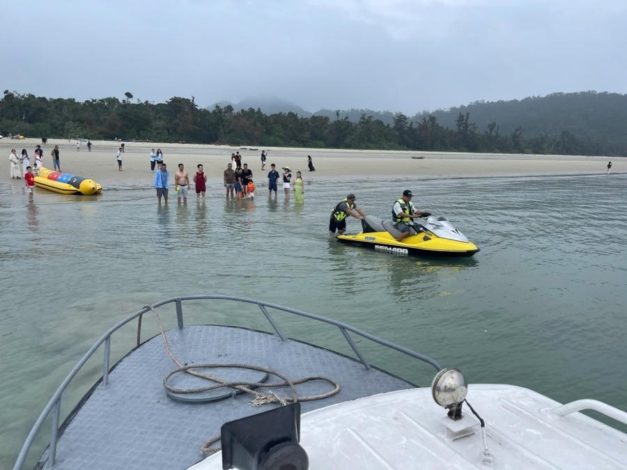 3 phương tiện mô tô nước vi phạm các quy định về ATGT bị lực lượng chức năng phát hiện.