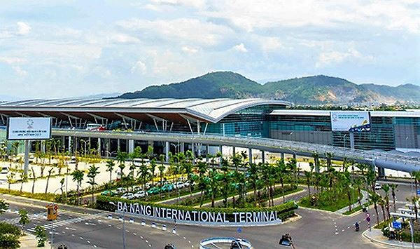 Do chưa được lập quy hoạch, dù quá tải, cảng hàng không Đà Nẵng chưa thể nâng cấp, xây mới..