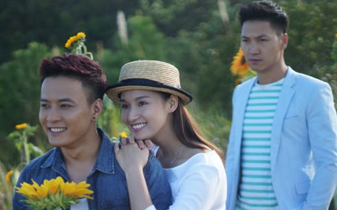Huy, Lam và Sơn sau 6 năm do Hồng Đăng, Lã Thanh Huyền, Mạnh Trường đảm nhiệm (từ trái sang)