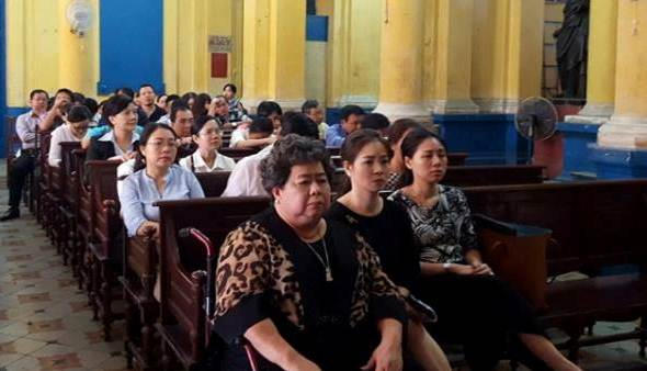 Việc xử lý vật chứng trong vụ án liên quan Hứa Thị Phấn đang gây nhiều tranh cãi.